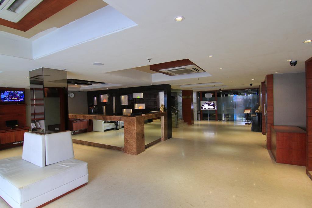 Hotel O2 Oxygen Calcutta Exteriör bild